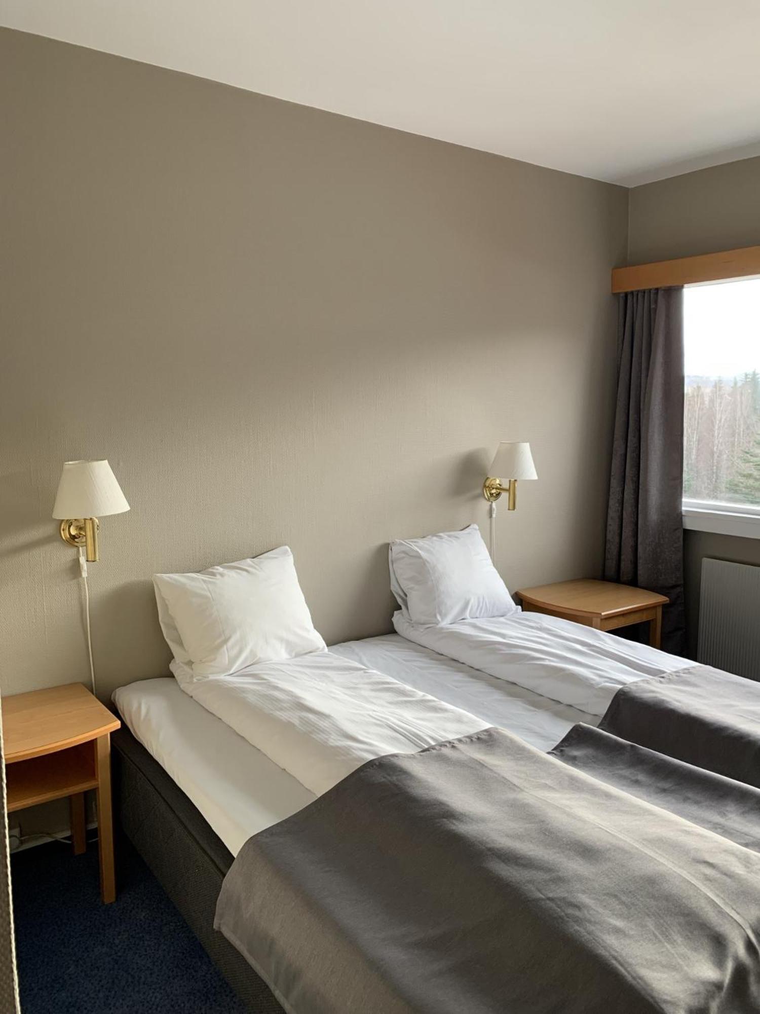 Honne Hotell Biri Екстериор снимка